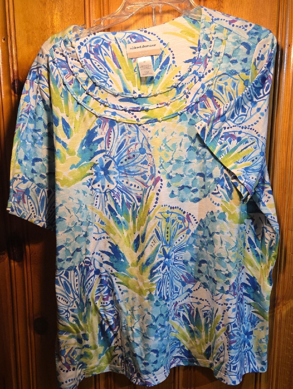 Alfred Dunner Blue Pineapple Short-Sleeve Women’s Top